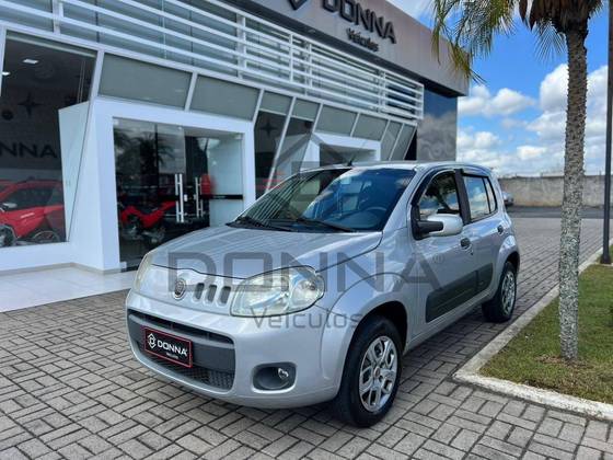 FIAT UNO 1.0 EVO VIVACE 8V FLEX 4P MANUAL FIAT UNO 1.0 EVO VIVACE 8V FLEX 4P MANUAL